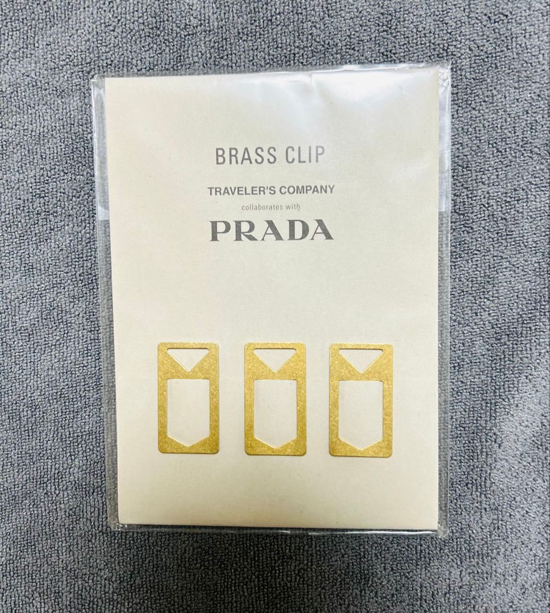 PRADA プラダ トラベラーズノート パスポートサイズ 黒｜Yahoo!フリマ