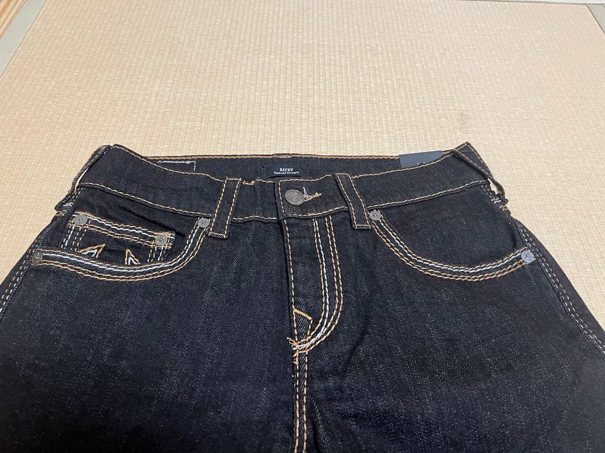 TRUE RELIGION RICKY BIG QTブラックデニム 30インチ黒｜Yahoo!フリマ
