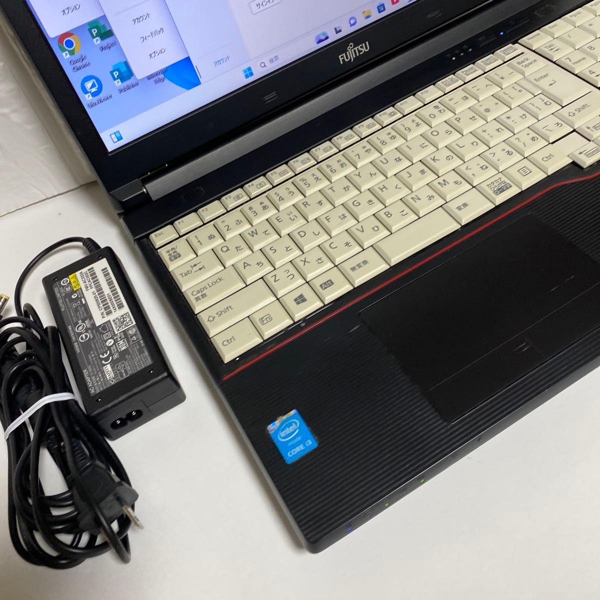 Windows11オフィス2024年入り メモリ8GB SSD 500GB 富士通ノートPC