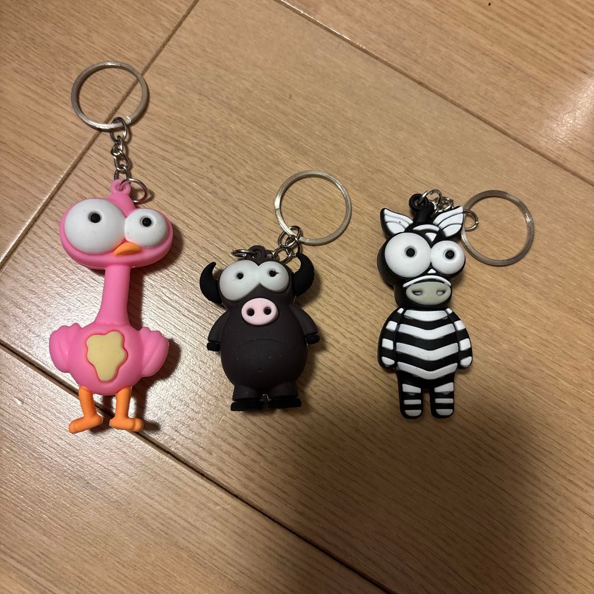 ピンクの鳥 シマウマキーホルダー デカ目 Mrs GREEN APPLE ケセラセラ