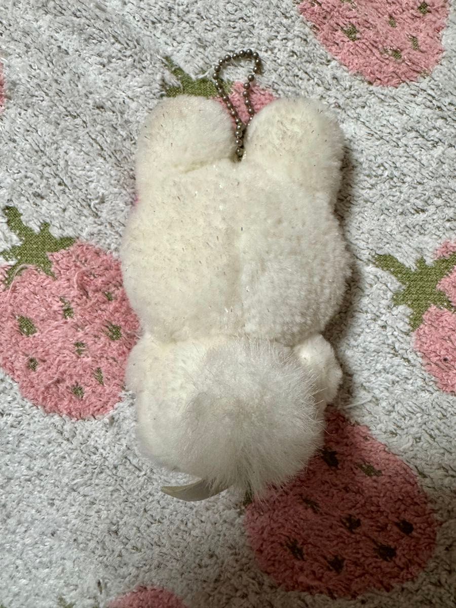 激レア》ハローキティ 雪うさぎ ぬいぐるみキーホルダー 北海道限定