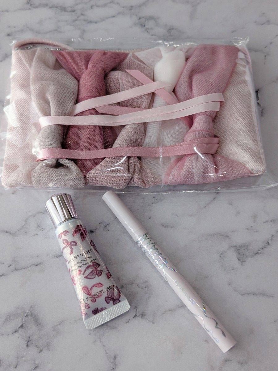 新品未開封】JILLSTUART クリスマスコフレ 2025 3点セット｜Yahoo