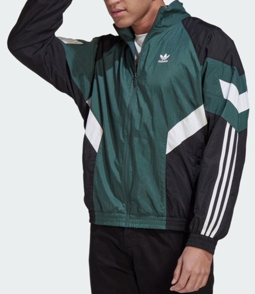 アディダス Rekive緑 トラック ナイロンジャケット 遠藤さくら 男性M