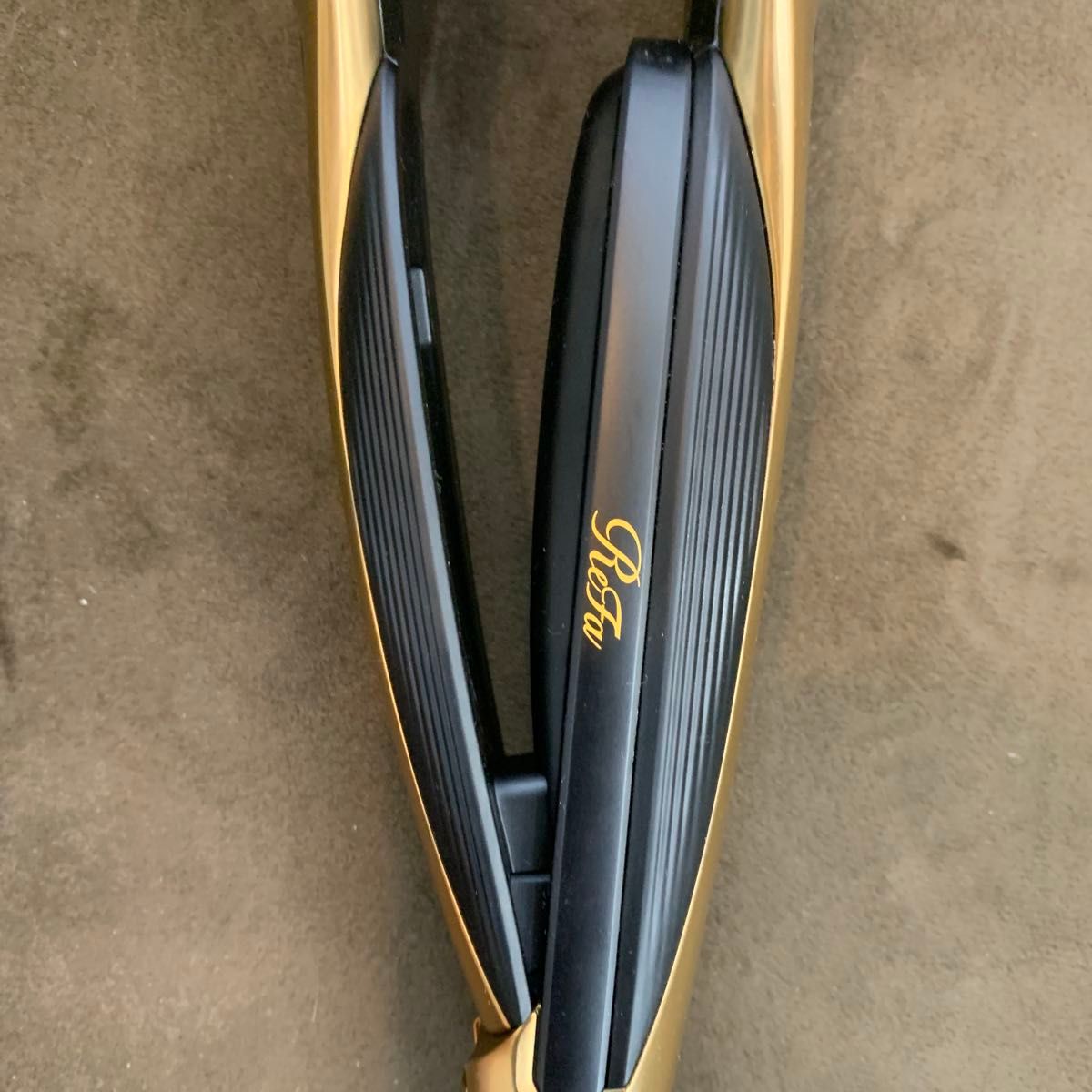 中古 ReFa リファ パワー ストレートアイロン プロ ブラック ゴールド