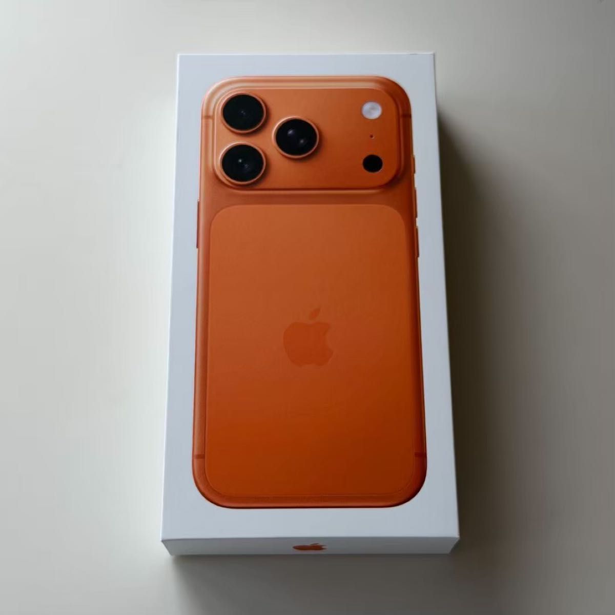 香港版】iPhone 17 Pro Max 256GB オレンジ【SIMフリー】新品未開封