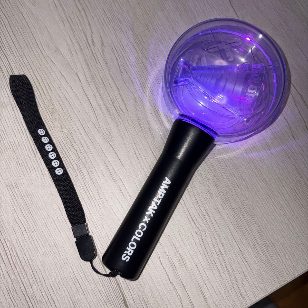 AMPTAKxCOLORS メガホンペンライト｜Yahoo!フリマ（旧PayPayフリマ）