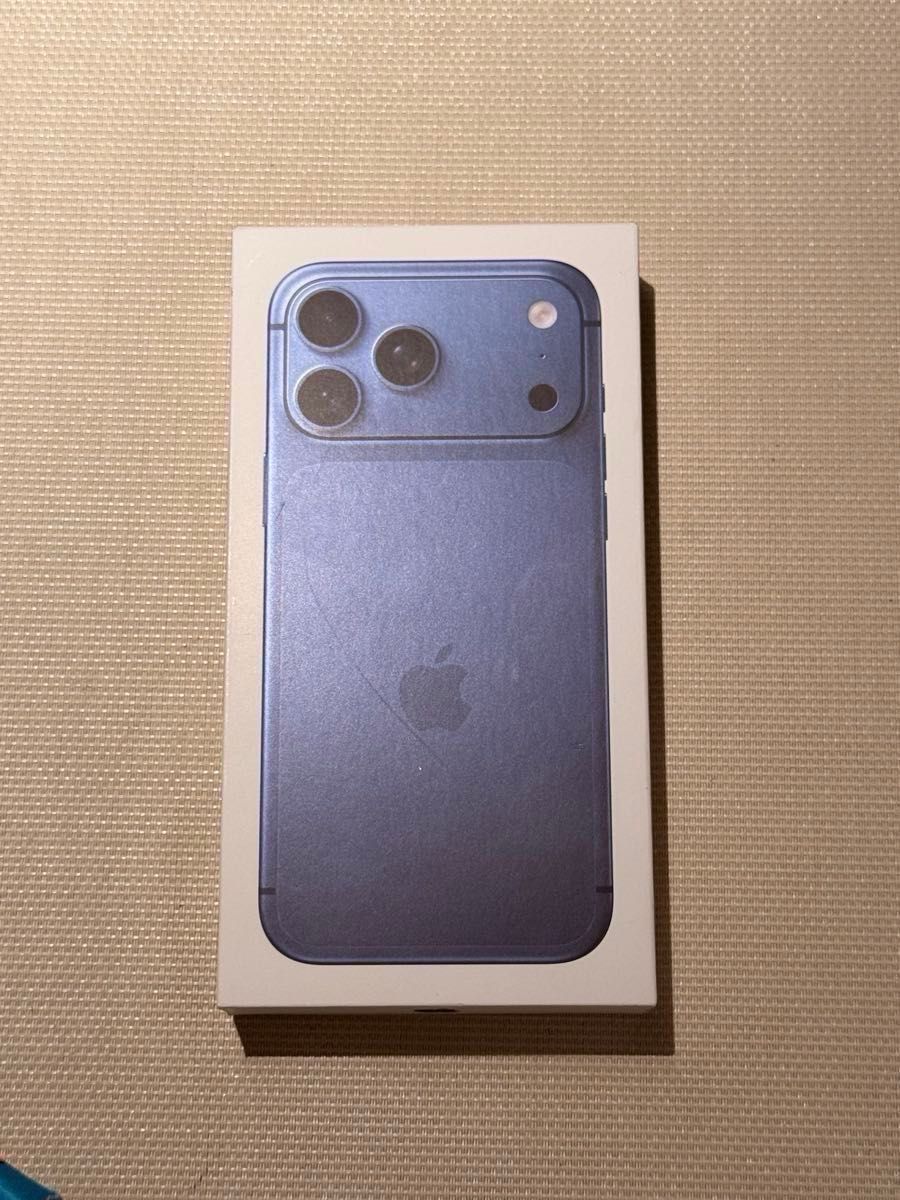 極美品 香港版 iPhone 17 Pro Max ディープブルー 物理SIM eSIM 限定