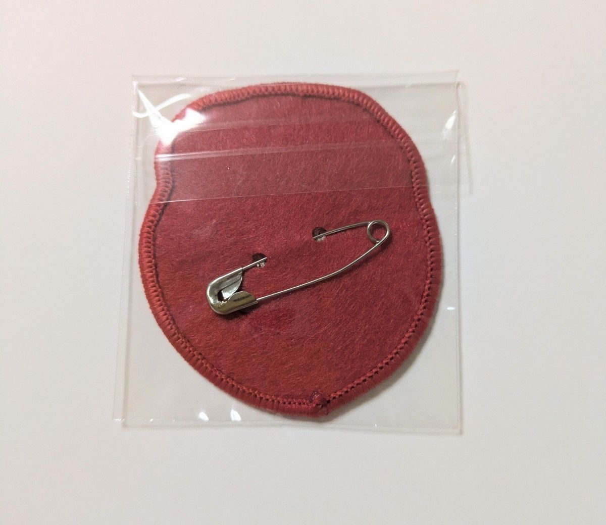 即日発送】ミセス JAMS くじ スカーフリング、ワッペン赤 スピード