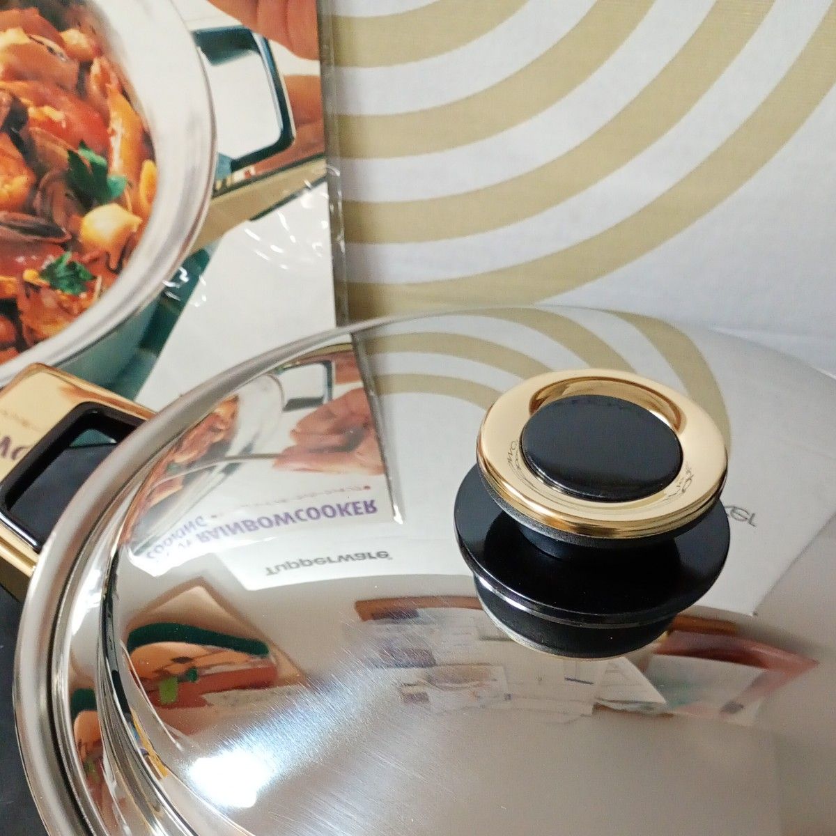 タッパーウェア レインボークッカー26cm 浅鍋 レシピ本つき未使用