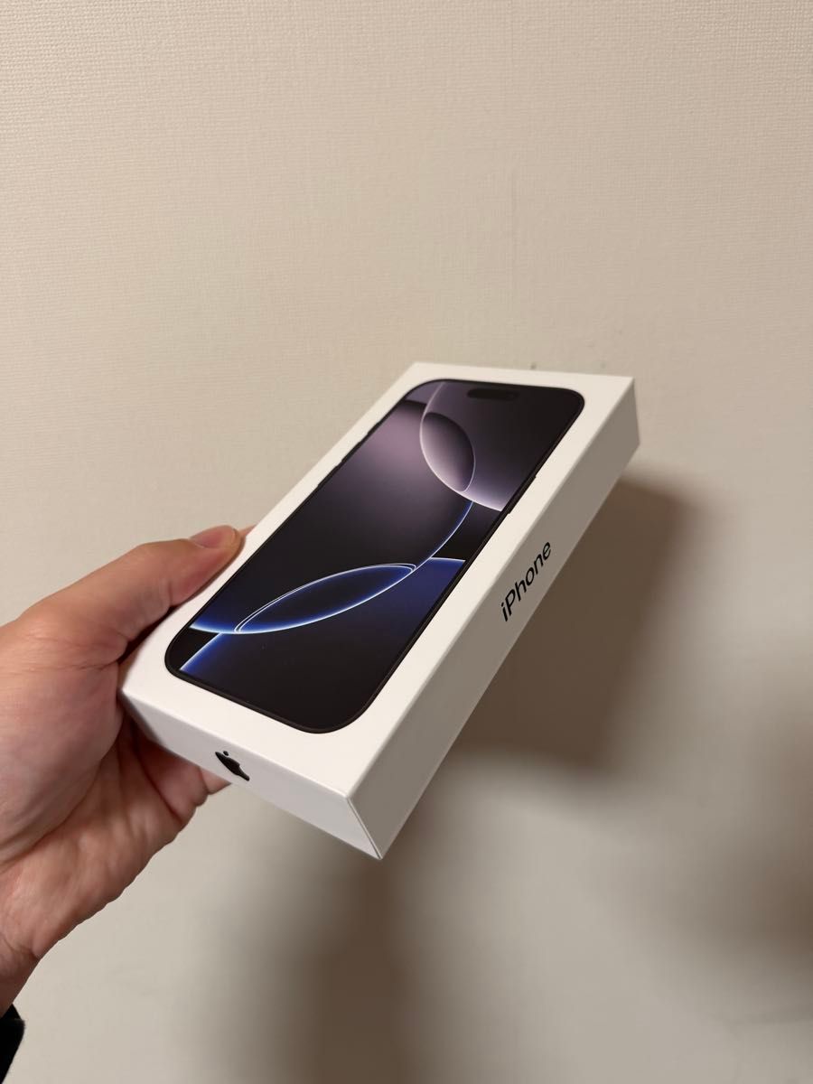 バッテリー100% iPhone 16 Pro ブラックチタニウム｜Yahoo!フリマ（旧