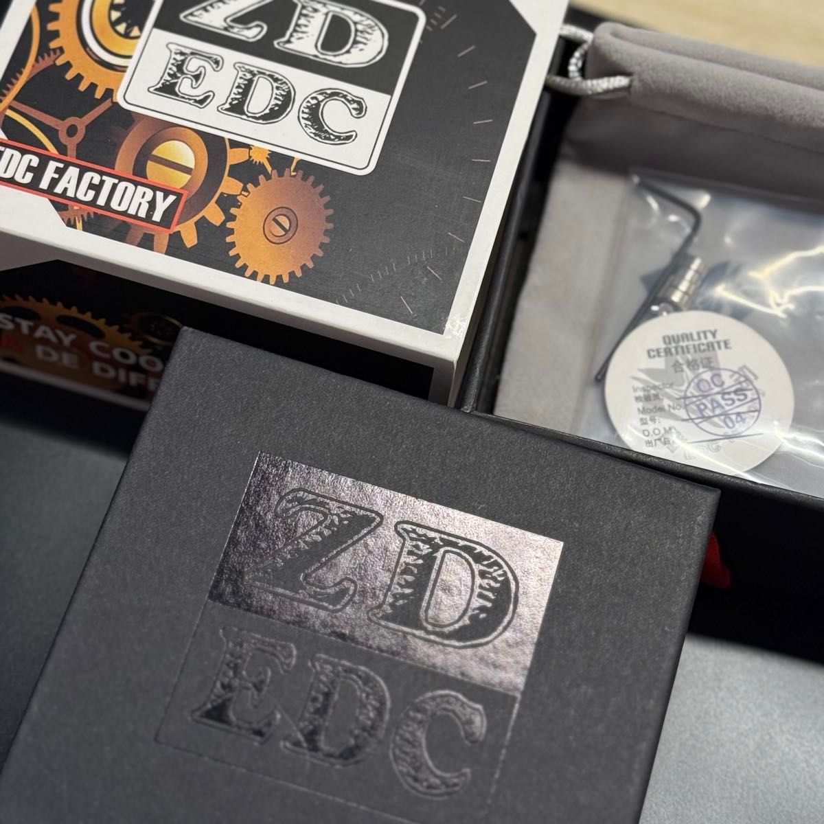 正規品」ZD EDC フィジェットトイ 無限位音叉 Ti製 正規品」ZD EDC