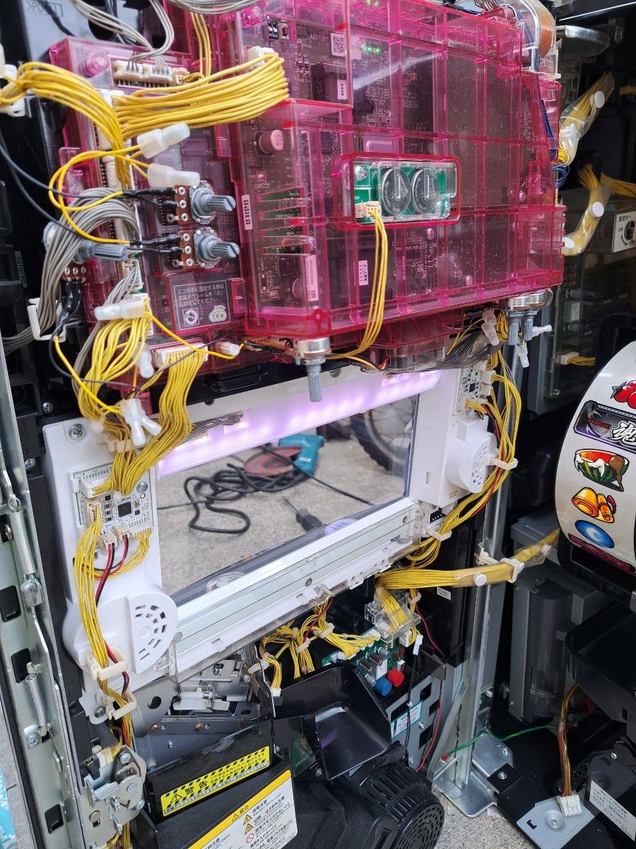忍魂 暁の章 5号機 パチスロ スロット 実機 送料込み コイン不要機