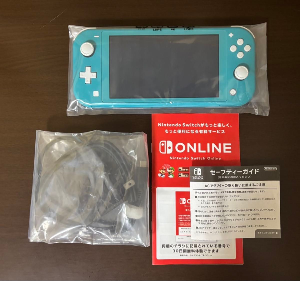 Nintendo Switch Light ターコイズ / マリオカート8デラックス セット