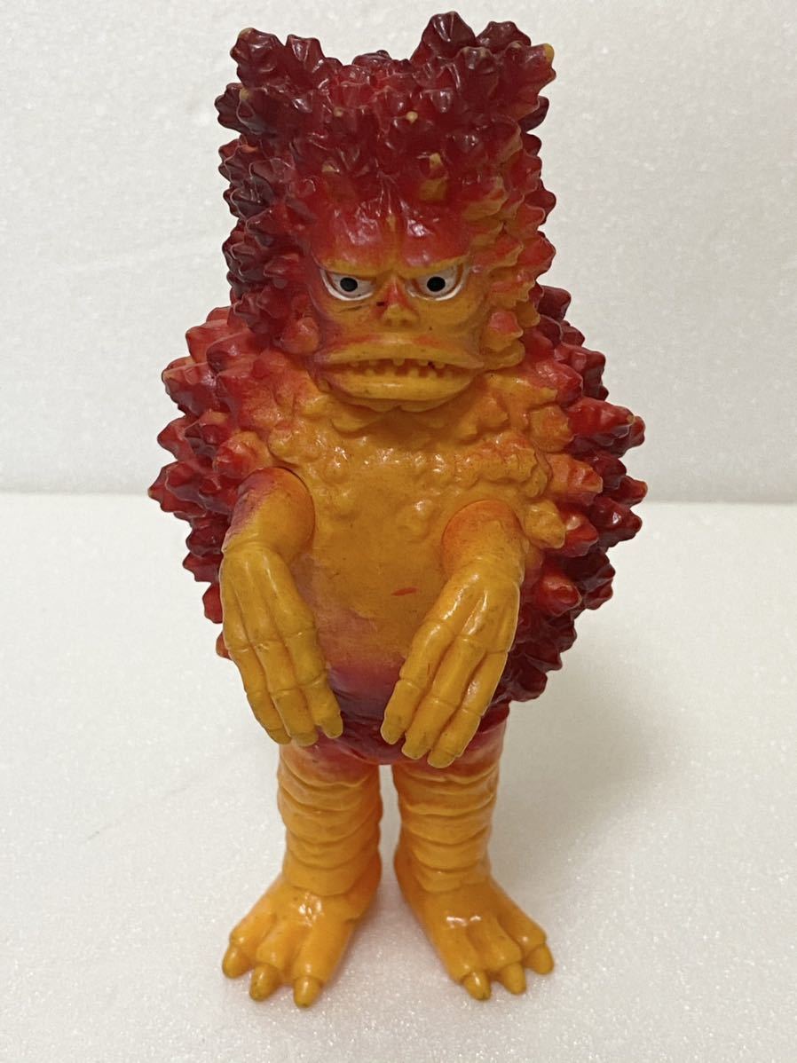 Yahoo!オークション - ウルトラ 怪獣 シリーズ ガラモン ソフビ ピグモ