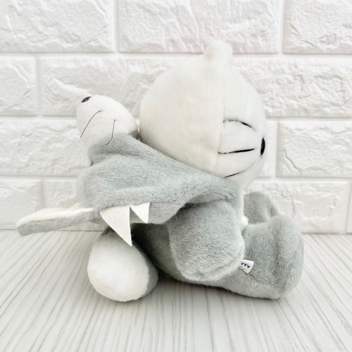 希少 美品 レトロ ハローキティ ぬいぐるみ キツネ シルバー 銀色