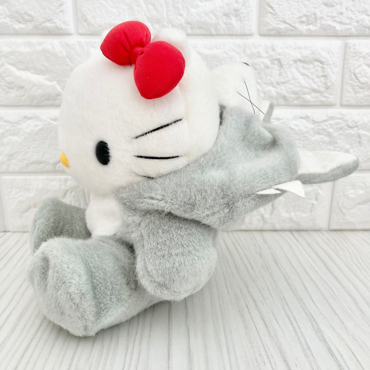 希少 美品 レトロ ハローキティ ぬいぐるみ キツネ シルバー 銀色