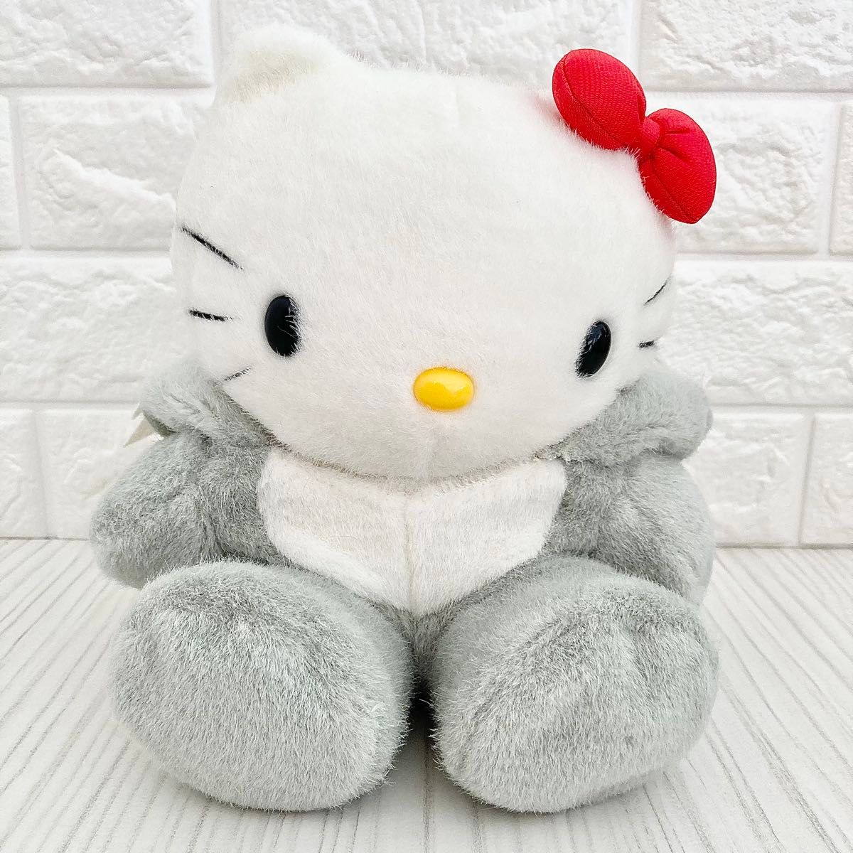 希少 美品 レトロ ハローキティ ぬいぐるみ キツネ シルバー 銀色