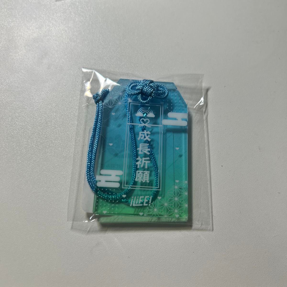 iLiFE 虹羽みに クリアカード 缶バッジ アクリルお守り｜Yahoo!フリマ