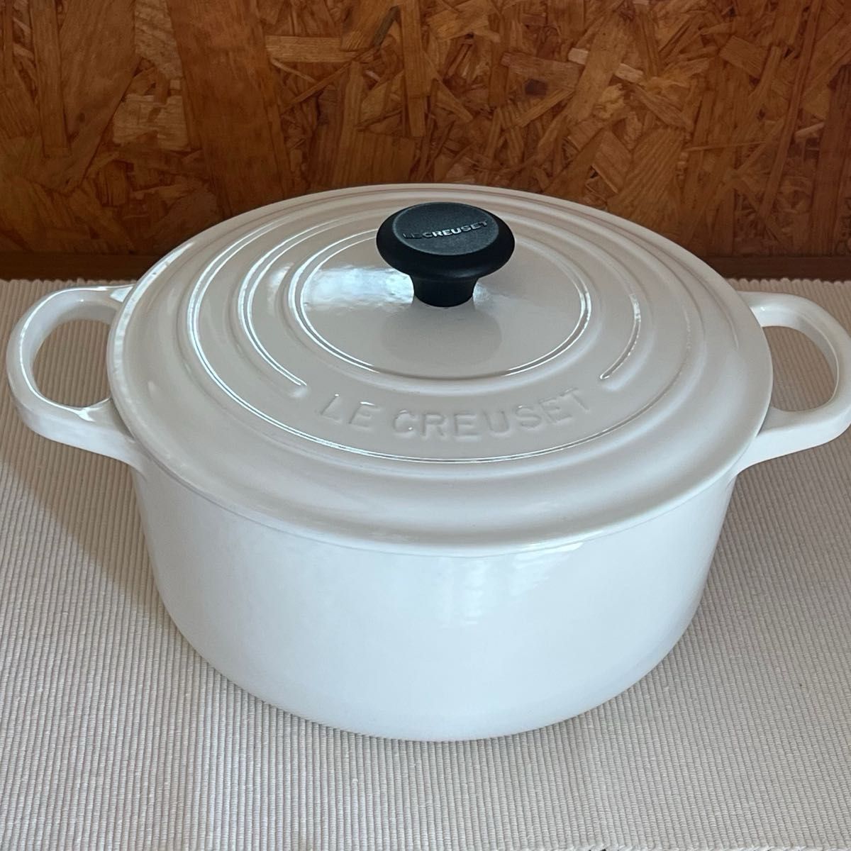 ル・クルーゼ ココットロンドシグニチャー 22cm ホーロー鍋 シャイニー