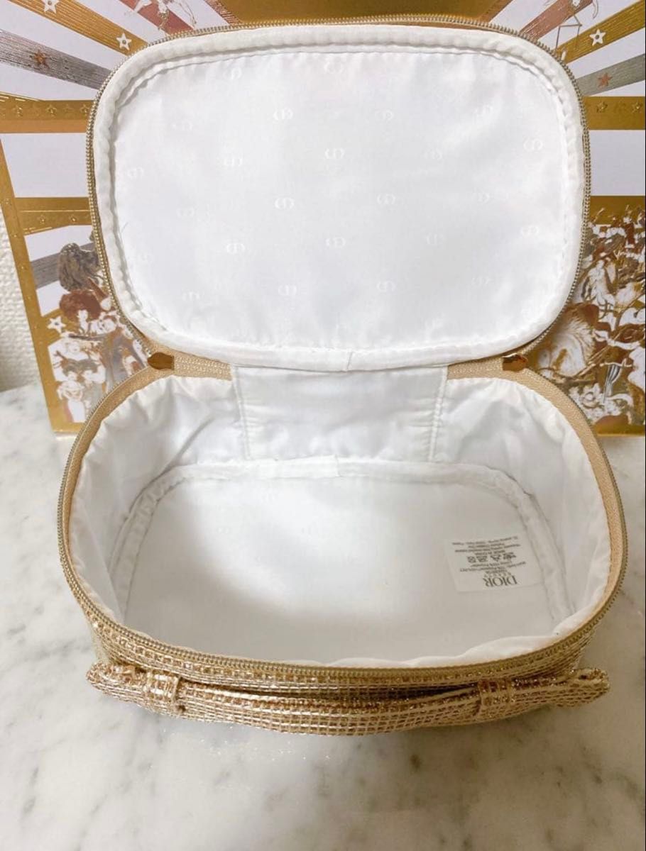 新品】ディオール dior 2025ホリデーオファー(限定品) リップ ポーチ