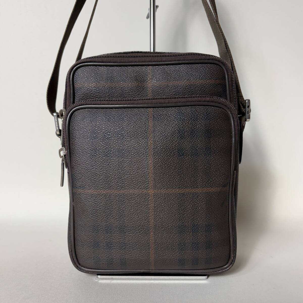 711B56｜美品｜バーバリー ショルダーバッグ ノバチェック シャドー