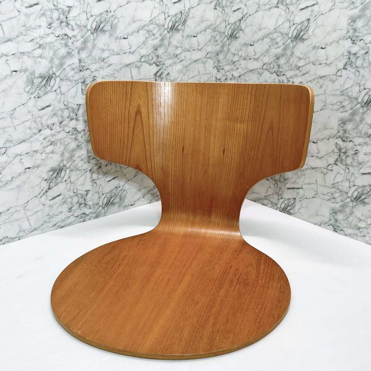 Yahoo!オークション - 廃盤 希少 天童木工 KABUTOカブト 剣持勇 座椅子