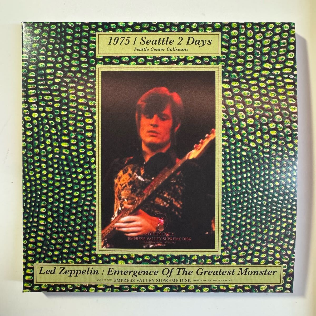 LED ZEPPELIN / EMERGENCE OF GREAT MONSTER「大怪獣ゼッペリン現る