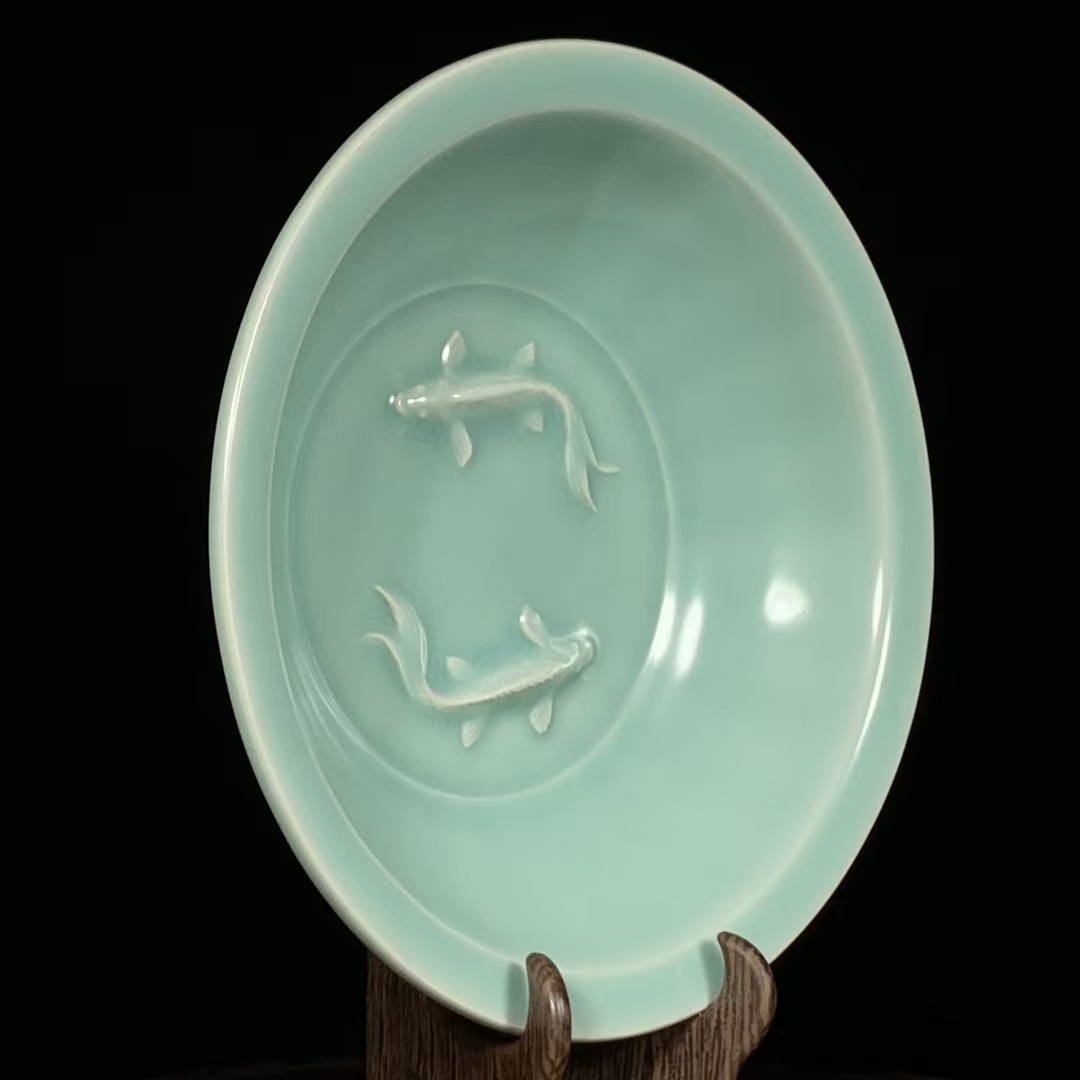 宋時代 龍泉窯 粉青釉 双魚紋洗 皿 賞盤 盤 茶道具 茶具 古陶磁器 唐物
