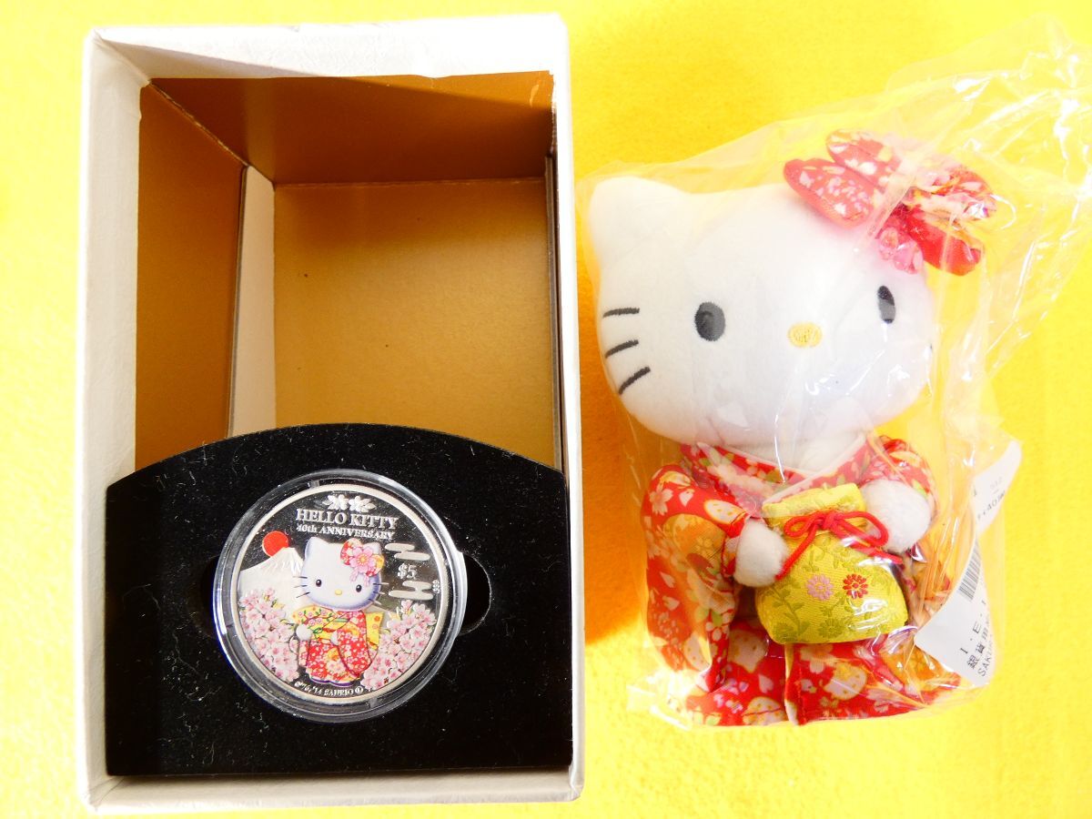 ハローキティ40周年記念(SAKURAハローキティ) ハローキティ 40周年記念