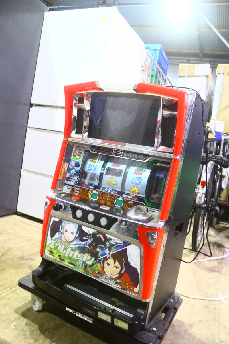 Yahoo!オークション - YJ10373 エウレカセブン パチスロ実機 カギ有 通