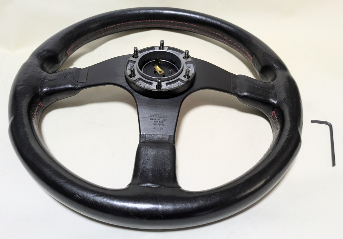 MOMO Corse モモコルセ MADE IN ITALY (イタリア製) TYP D35(350mm