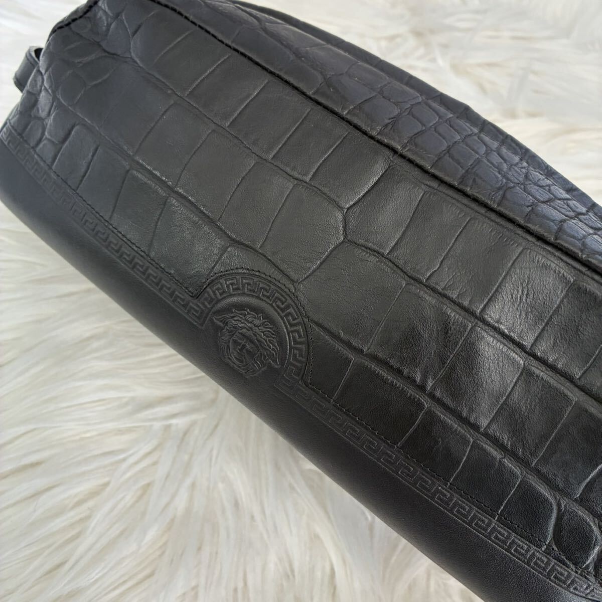 VERSACE ヴェルサーチ セカンドバッグ クロコ型押し レザー ブラック