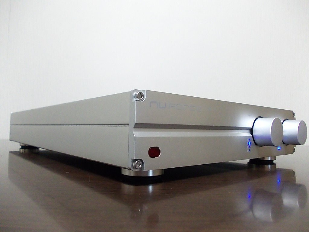 NuForce IA-7 v2 デジタル プリメインアンプ ☆ NuForce ニュー