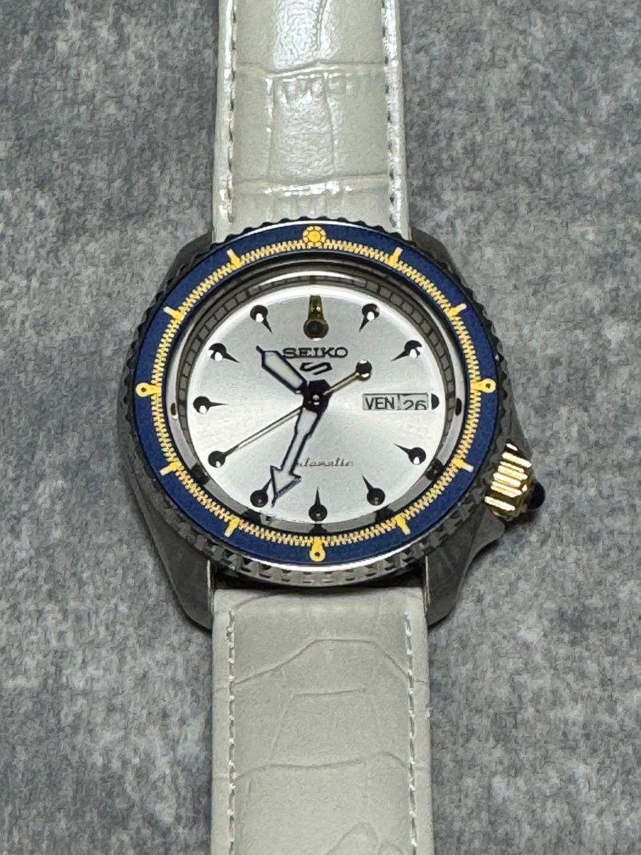 超美品 [セイコー]SEIKO 5 SPORTS ジョジョの奇妙な冒険 ブローノ