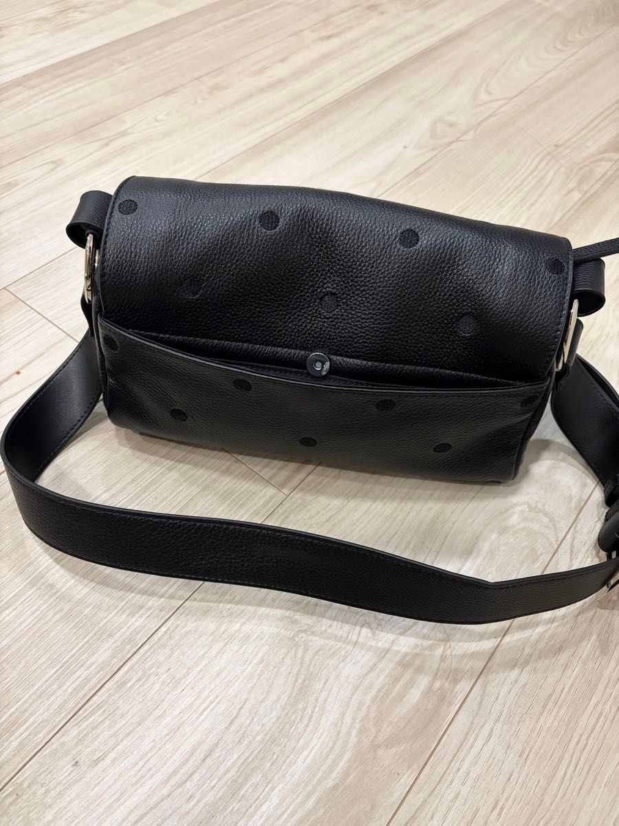 ビアズリー BEARDSLEY NEWボディバッグ ブラック｜Yahoo!フリマ（旧