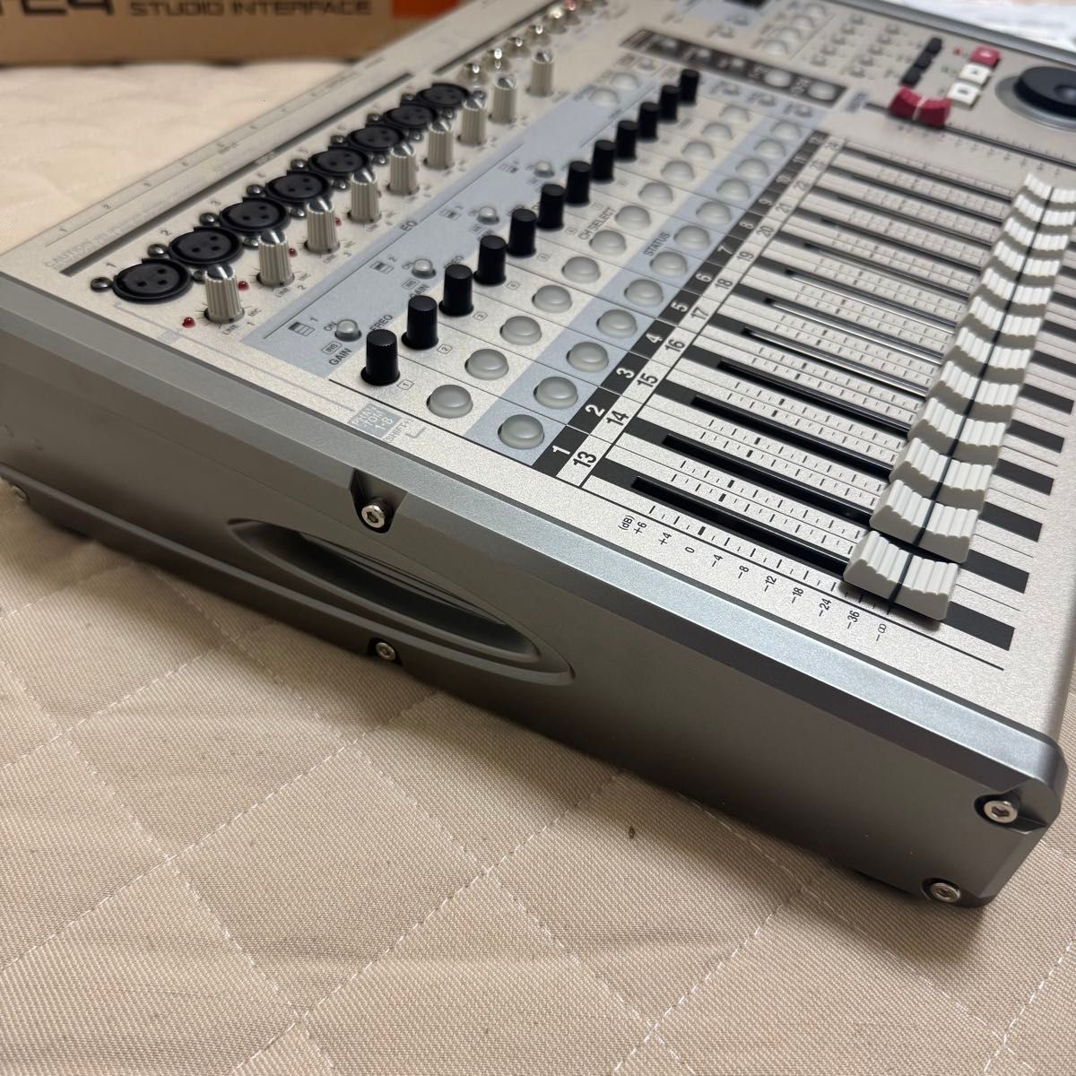 Roland SI-24 スタジオインターフェース 箱付 通電のみ確認済み｜Yahoo