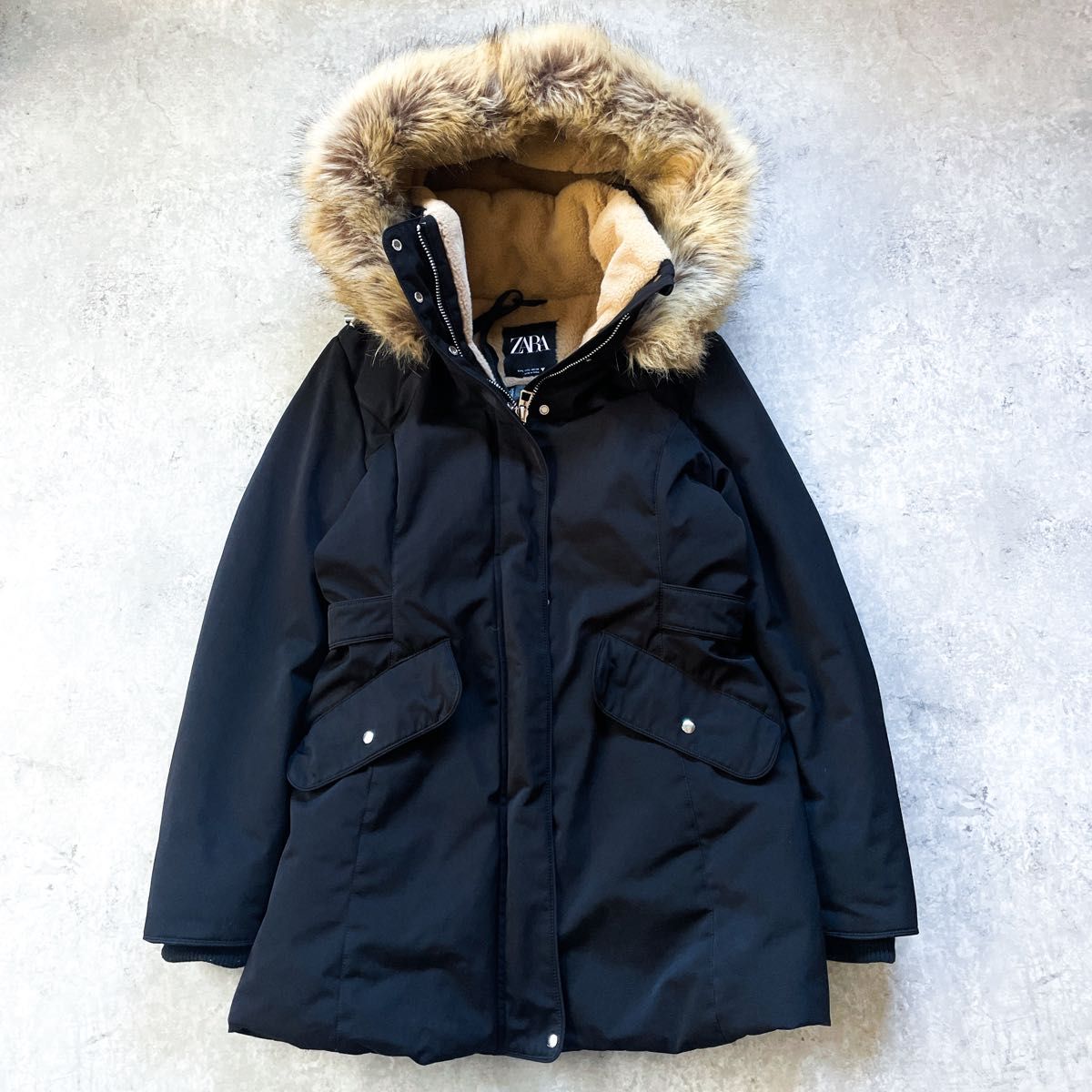 ZARA ファーコート 中綿ジャケット Lサイズ 黒 ダウンライク 内側ボア