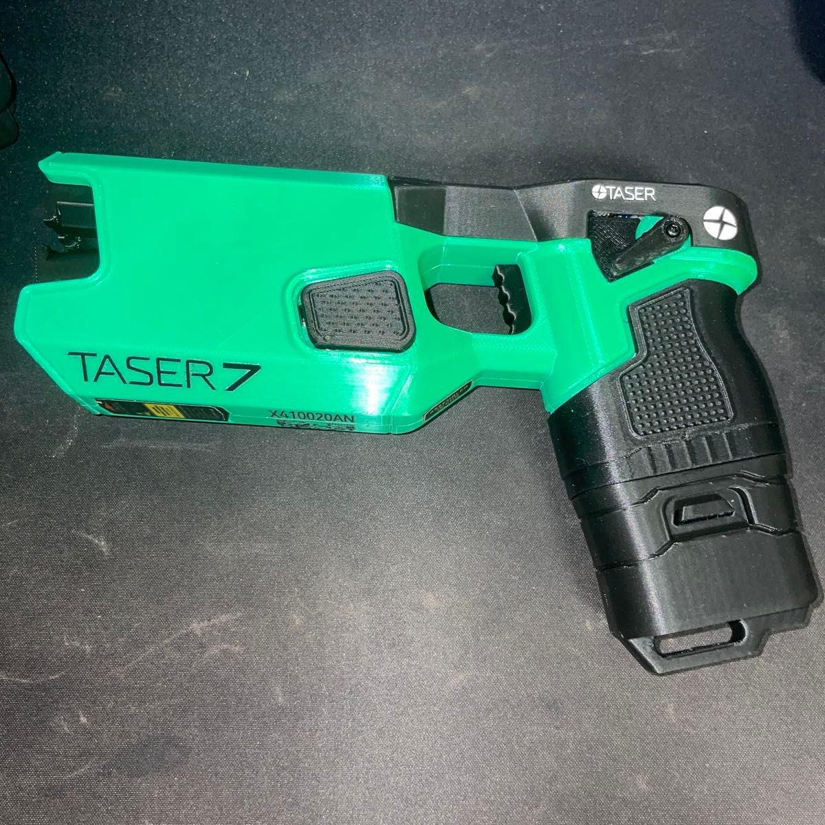 Taser 7 Green 3Dプリンタ製 可動レプリカ(レーザー・ライト・サウンド