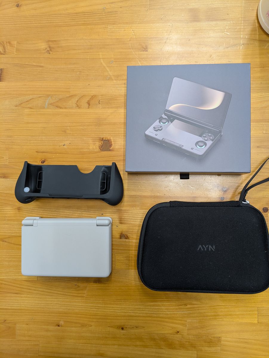 AYN Thor Pro 12GB/256GB Rainbowカラー｜Yahoo!フリマ（旧PayPayフリマ）