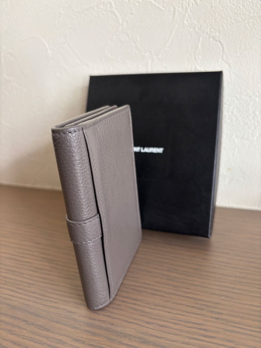 サンローラン・パリ YSLライン ビジネス カードケース 名刺入れ 型番