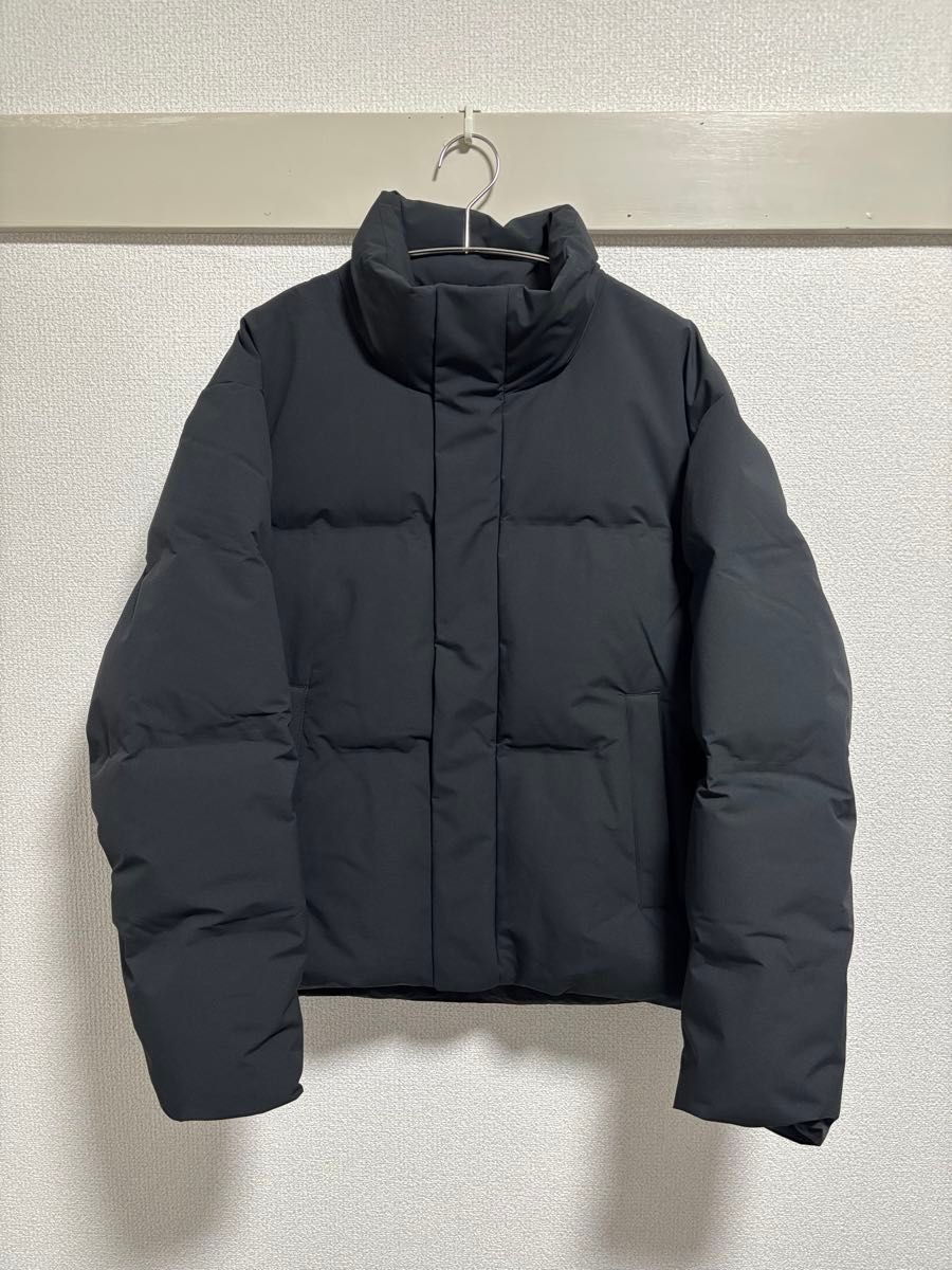 ユニクロ シームレスダウンジャケット 黒 Mサイズ｜Yahoo!フリマ（旧