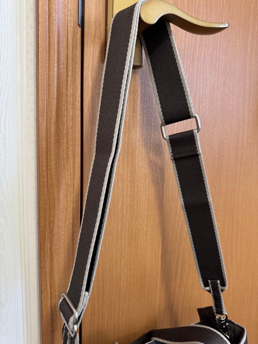 レスポートサックLeSportsacSMALL MANONチャコールシークレット