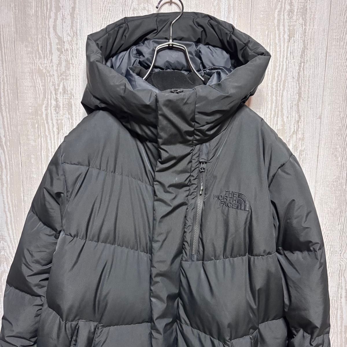 美品】ノースフェイス ロングダウンジャケット ダウンコート ベンチ