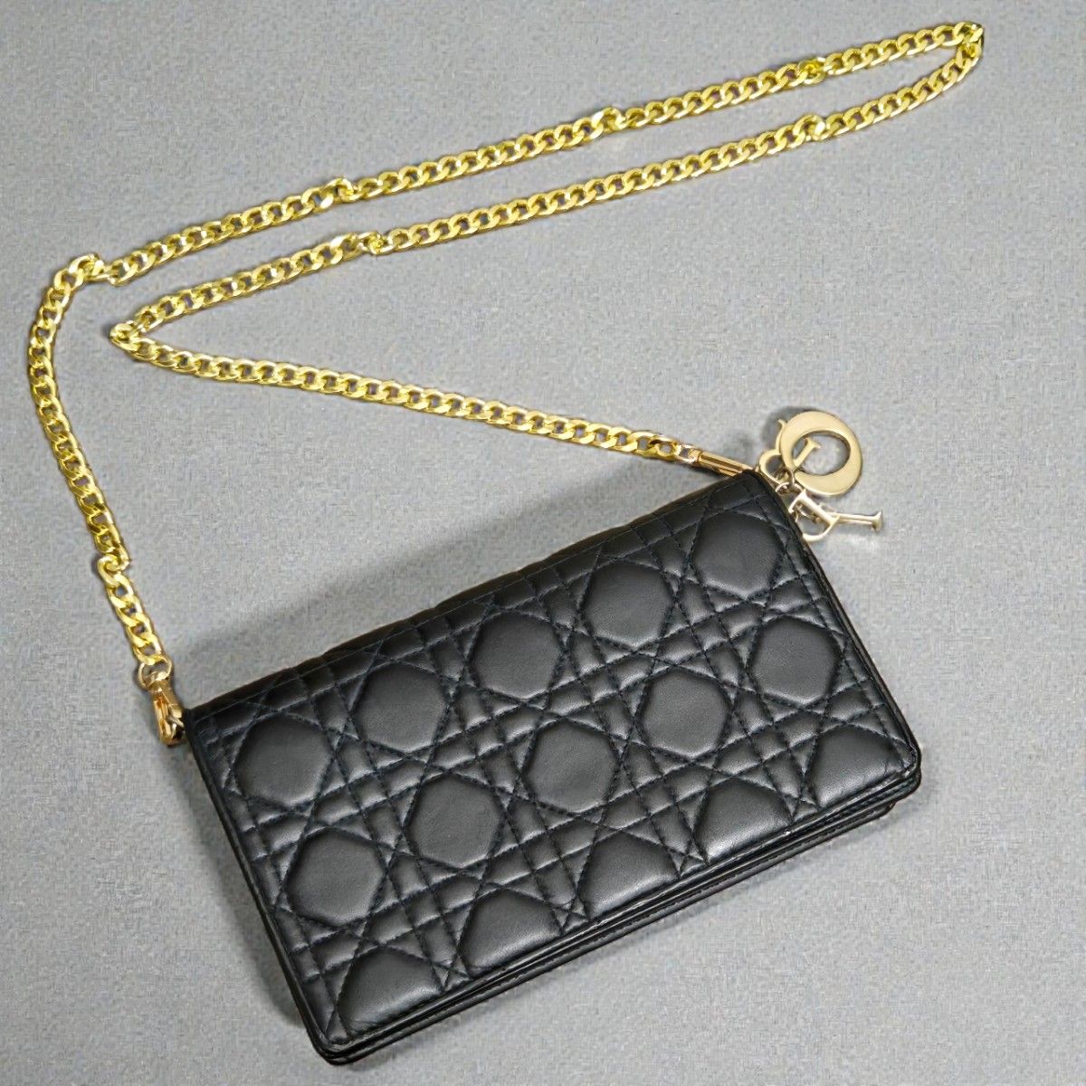 Dior チェーンポーチ カナージュ ブラック ラムスキン チェーン