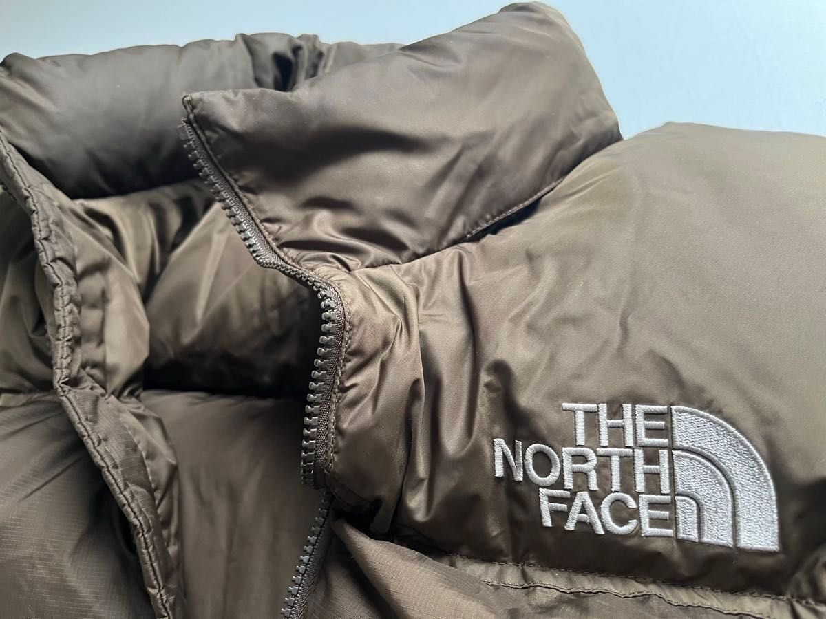 希少 THE NORTH FACE ブラウン ダウンジャケット ヌプシ センターロゴ
