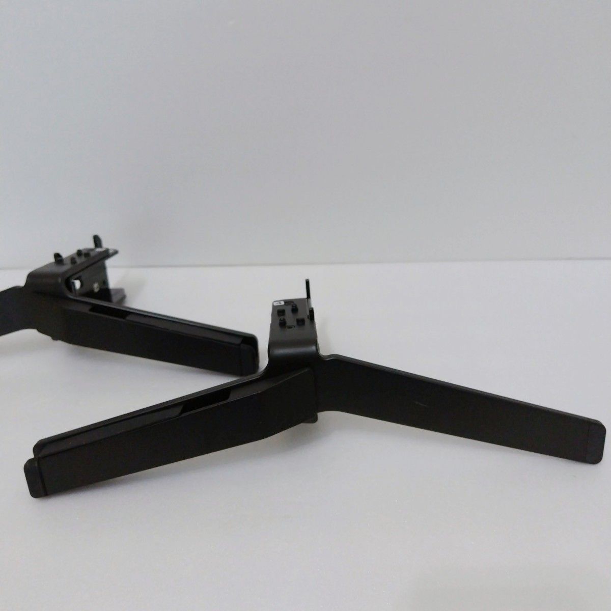 SONY BRAVIA 純正TVスタンド 左右セット 501107901 501108001 KJ-55A8H