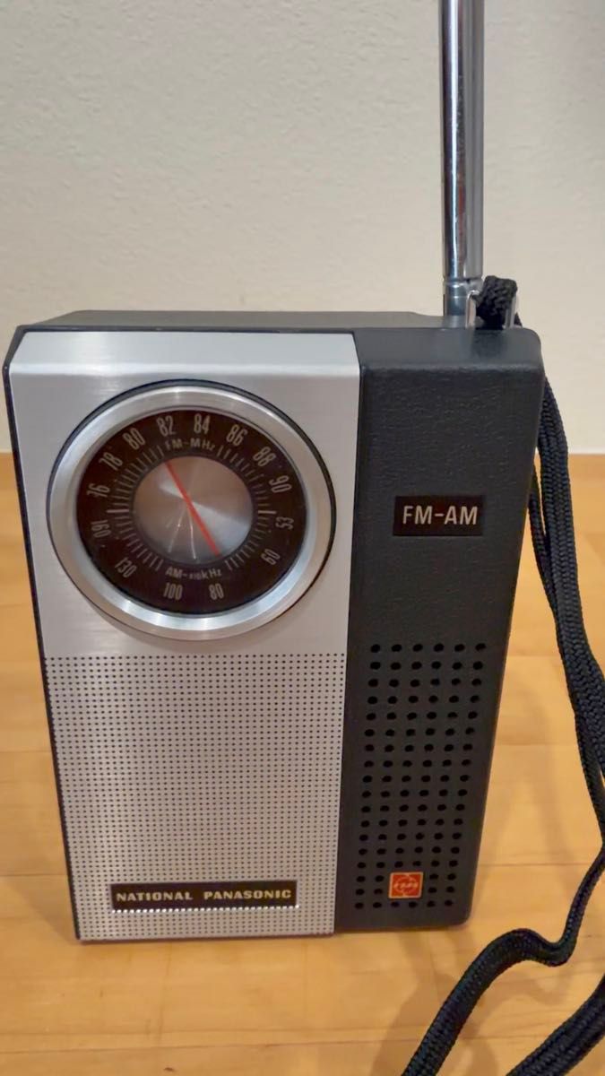 未使用級 ナショナル パナソニック ポータブルラジオ RF-511 未使用級