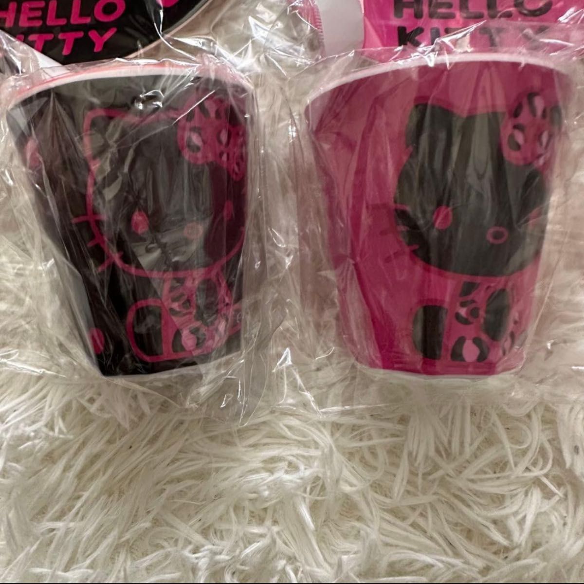 ハローキティ メラミンプレート メラミンコップ ブラック ピンク