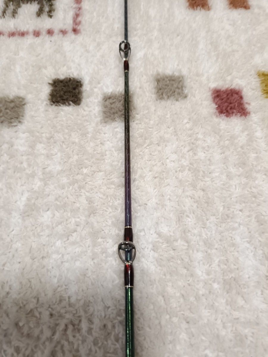 シマノ ワールドシャウラ 1832R-2 スーパーレッド｜Yahoo!フリマ（旧