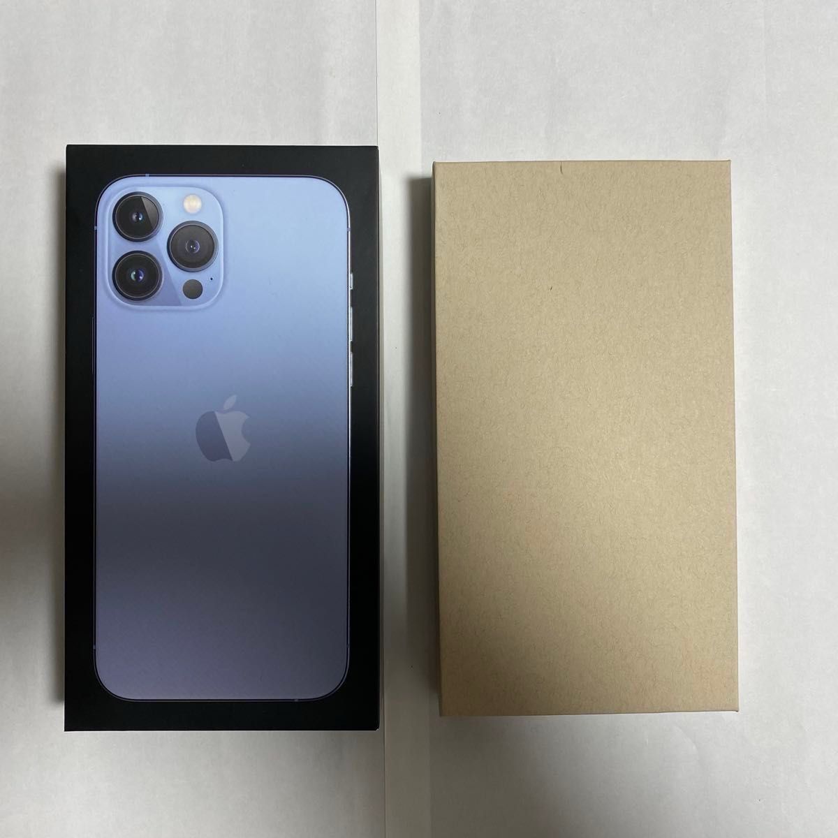 交換品未使用 au版SIMフリー Apple iPhone 13 Pro Max 256GB シエラ